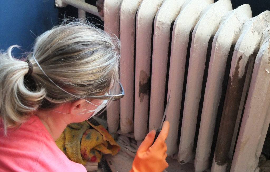 Как промыть чугунные батареи – правильная промывка радиаторов отопления в домашних условиях