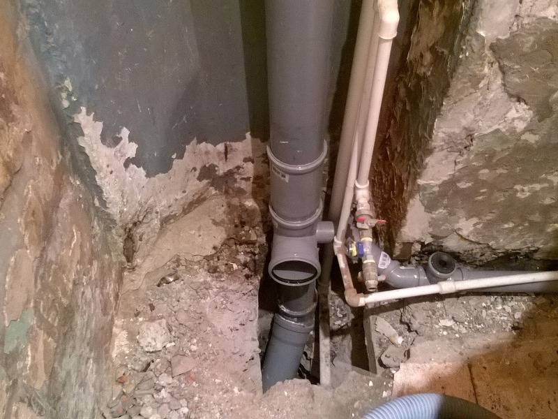 Замена канализационного стояка в квартире: кто должен ремонтировать, заявление