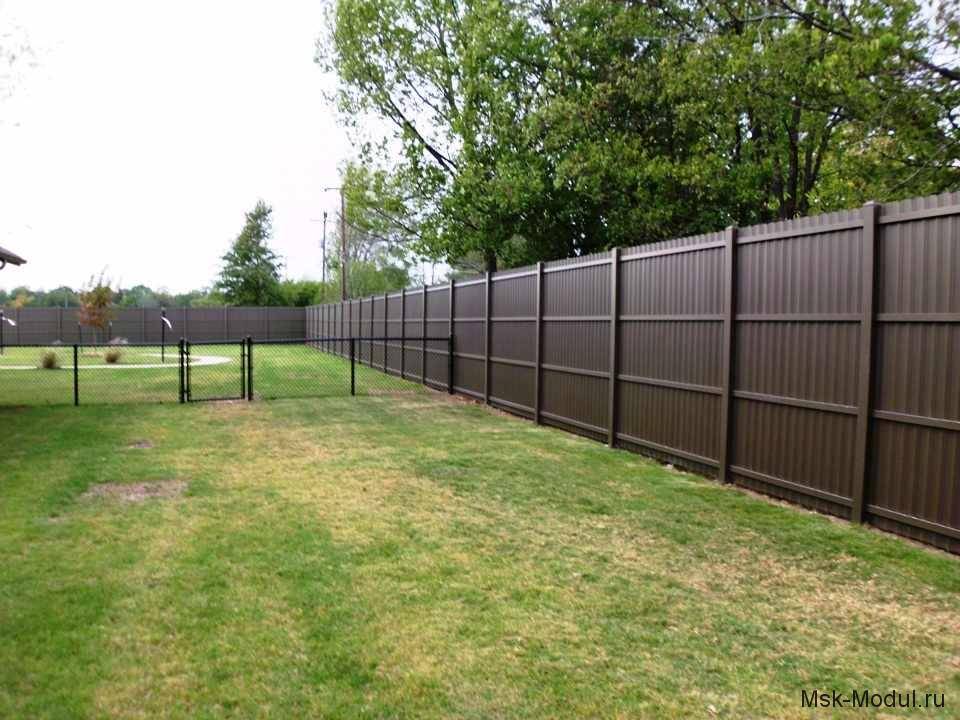 Какой забор лучше поставить на даче?