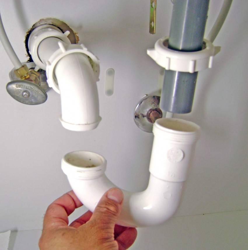 Как избавиться от запаха в трубах – устраняем причины неприятного запаха канализации