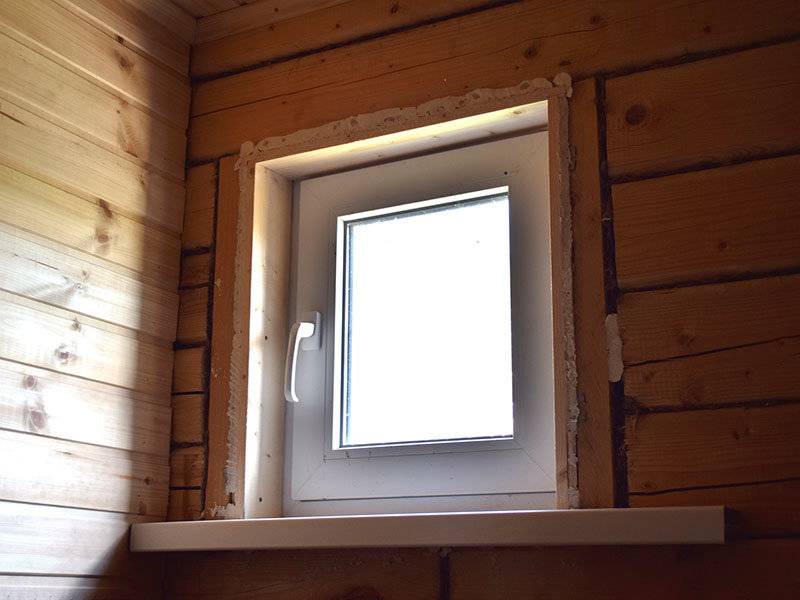 Откосы в деревянном доме с пластиковыми окнами