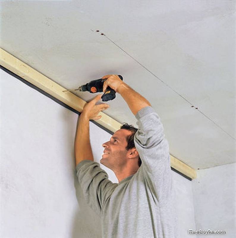 Как сделать потолок своими руками: лучшие варианты + пошаговая инструкция недорогой отделки