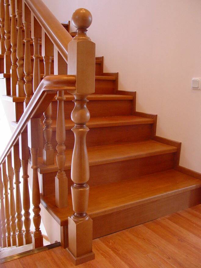 В какой цвет покрасить лестницу в доме — схемы монтажа