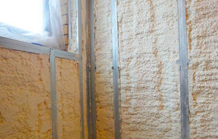 Утепление веранды изнутри своими руками для зимнего проживания в деревянном доме – обзор материалов и пошаговые схемы