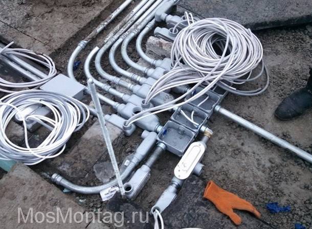 Гофра металлическая для кабеля в электропроводке