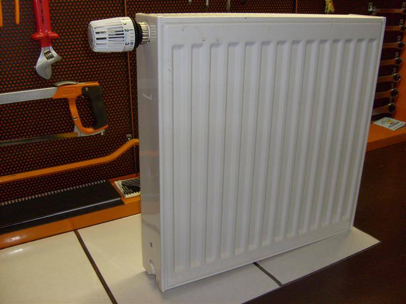 Стальные радиаторы отопления: виды, особенности конструкций, монтаж | гид по отоплению