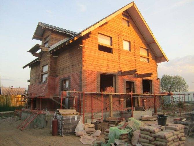 Рекомендации опытных строителей, какие кирпичи лучше использовать для строительства дома и почему