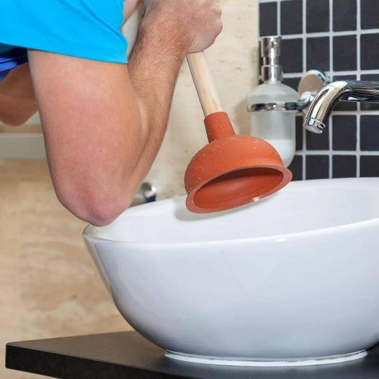 Чем прочистить канализационные трубы в домашних условиях в частном доме