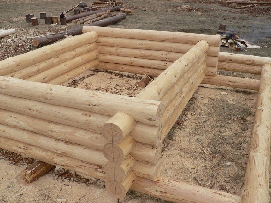 Бани из бревна: как сделать своими руками, строительство, как построить из оцилиндрованных бревен, как правильно собрать