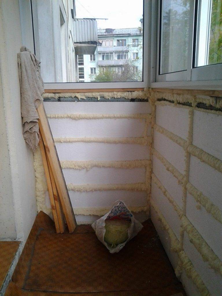 Как утеплить балкон изнутри своими руками: этапы и материалы