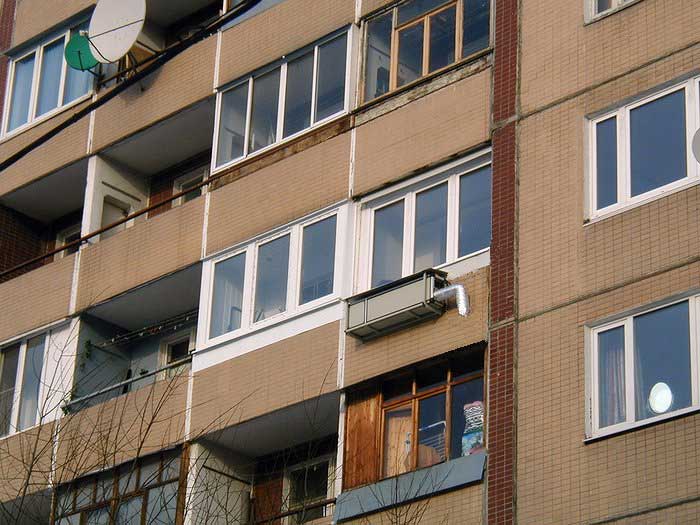 Вентиляция на балконе или лоджии своими руками: польза, варианты, монтаж