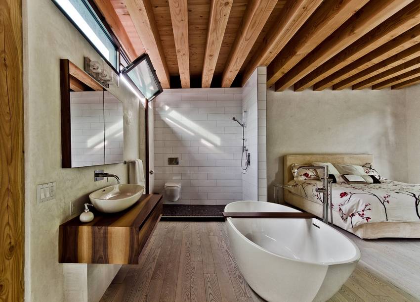 Ванная в деревянном доме — особенности отделочных работ и варианты обработки древесины (125 фото)