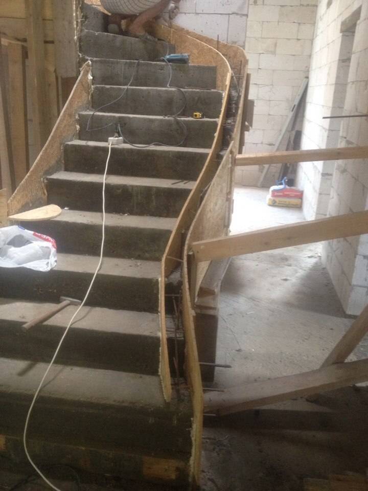 Как сделать лестницу из бетона своими руками