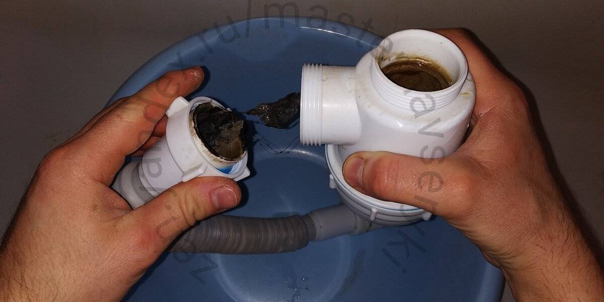 Чем прочищать засор в канализационных трубах