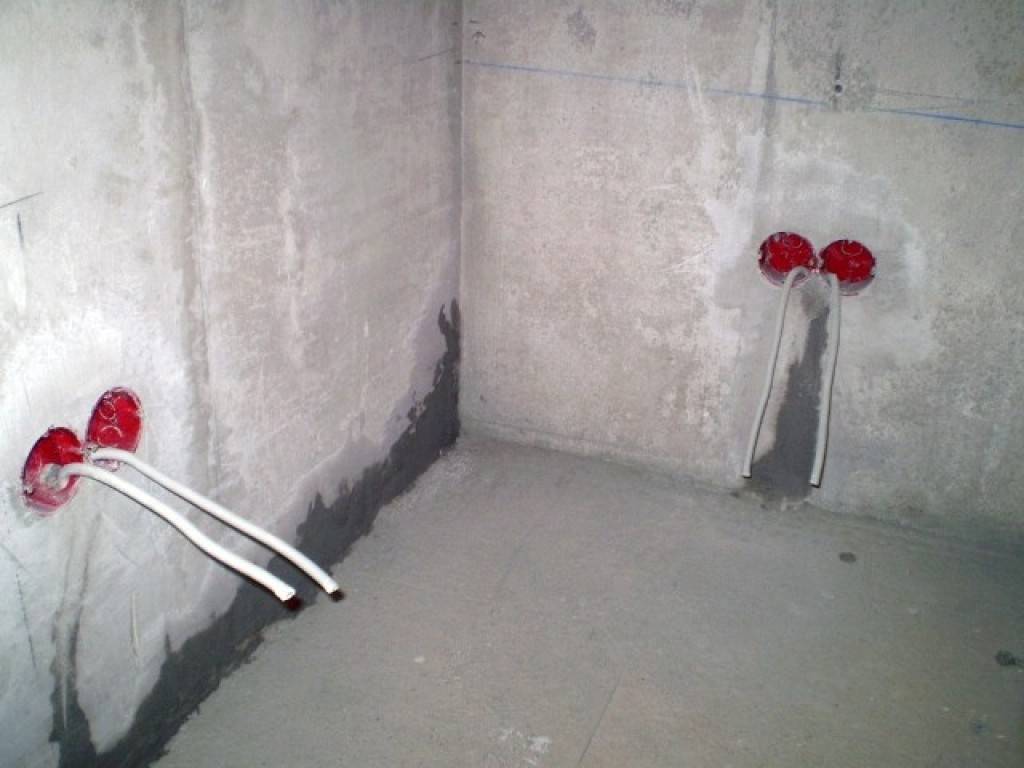 Как выбрать подрозетники для бетонных стен — особенности и размеры