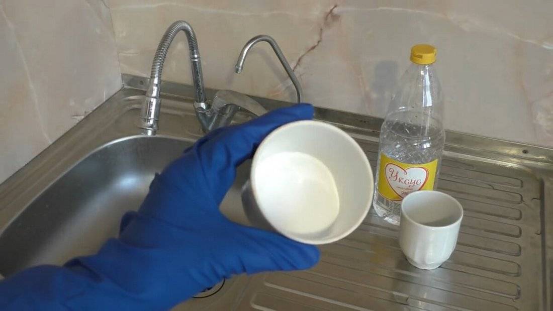 Прочистка труб уксусом и содой: пошаговая инструкция