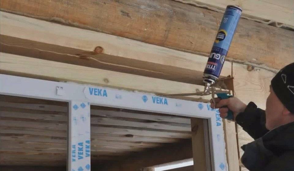 Установка пластиковых окон в деревянном доме своими руками